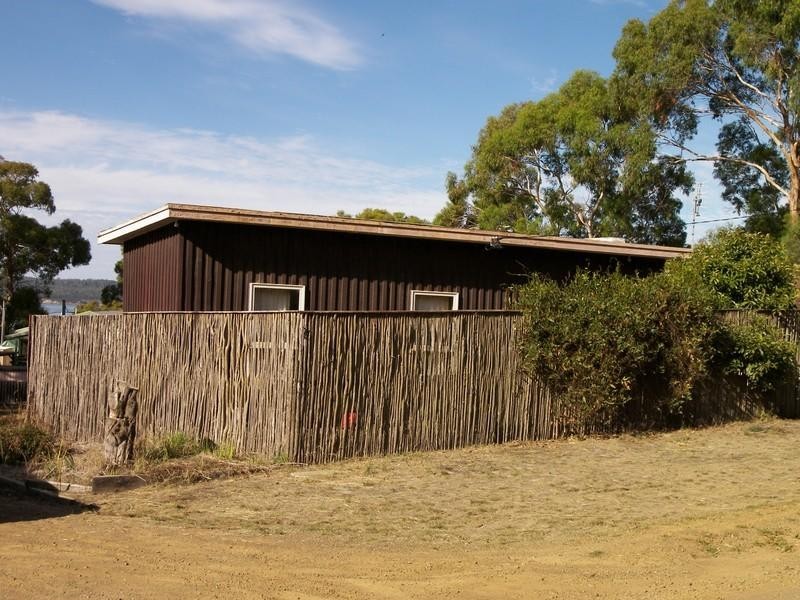 665 Primrose Sands Road, Primrose Sands TAS 7173