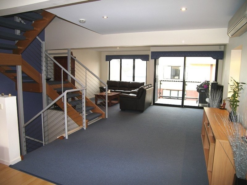 2 Terminus Row, Hobart TAS 7000