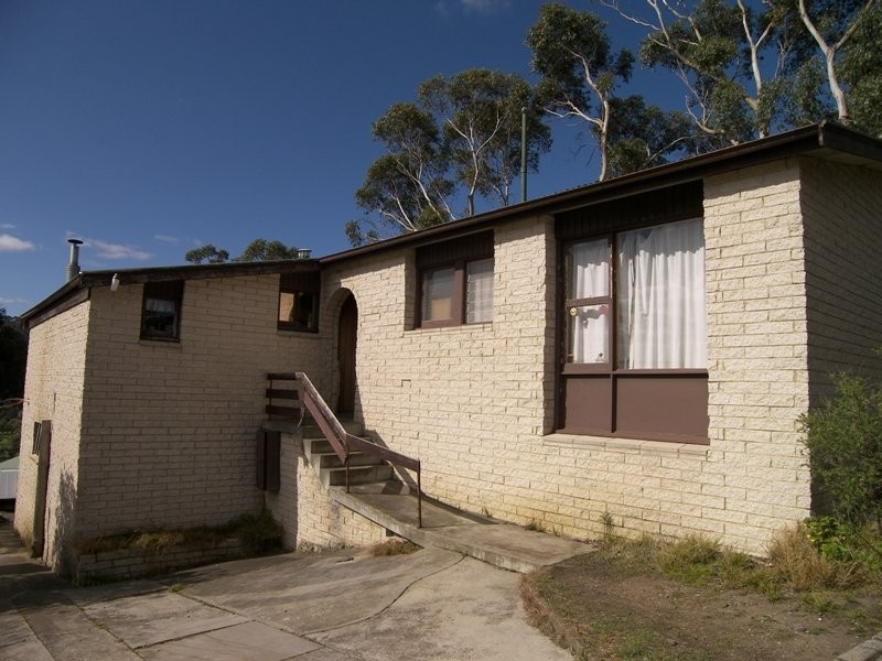 73 Auburn Road, Kingston TAS 7050