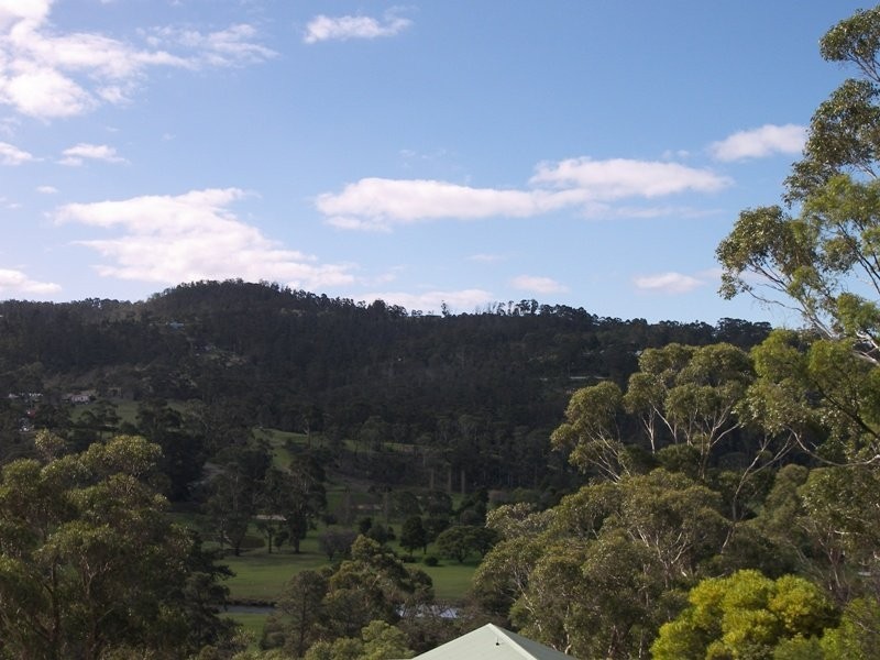 73 Auburn Road, Kingston TAS 7050