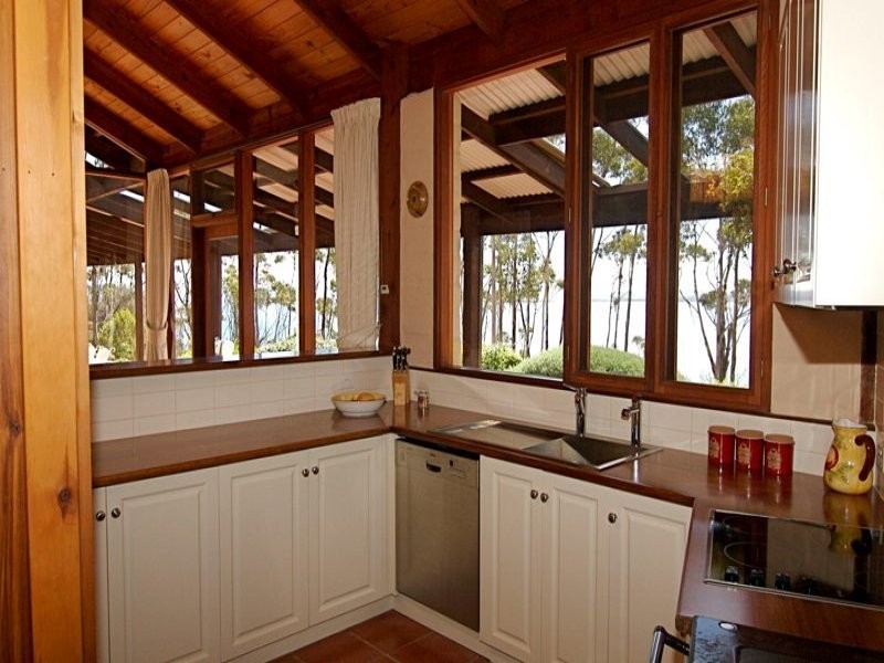 230 Tinderbox Road, Tinderbox TAS 7054