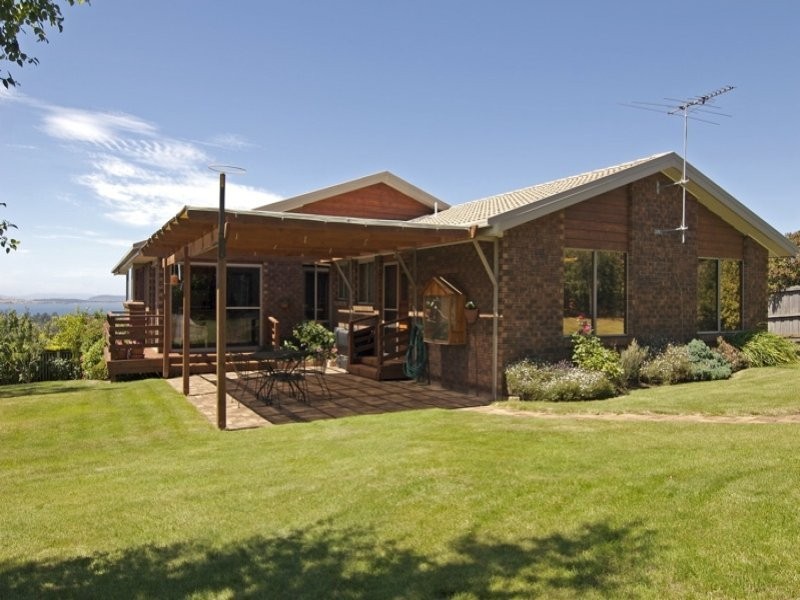 28 Foley Road, Kingston TAS 7050