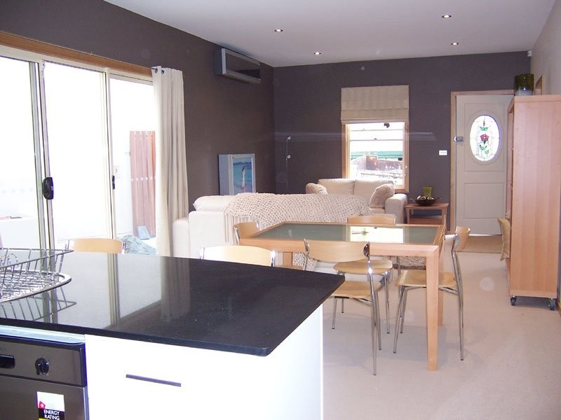 11 Princes Street, Sandy Bay TAS 7005