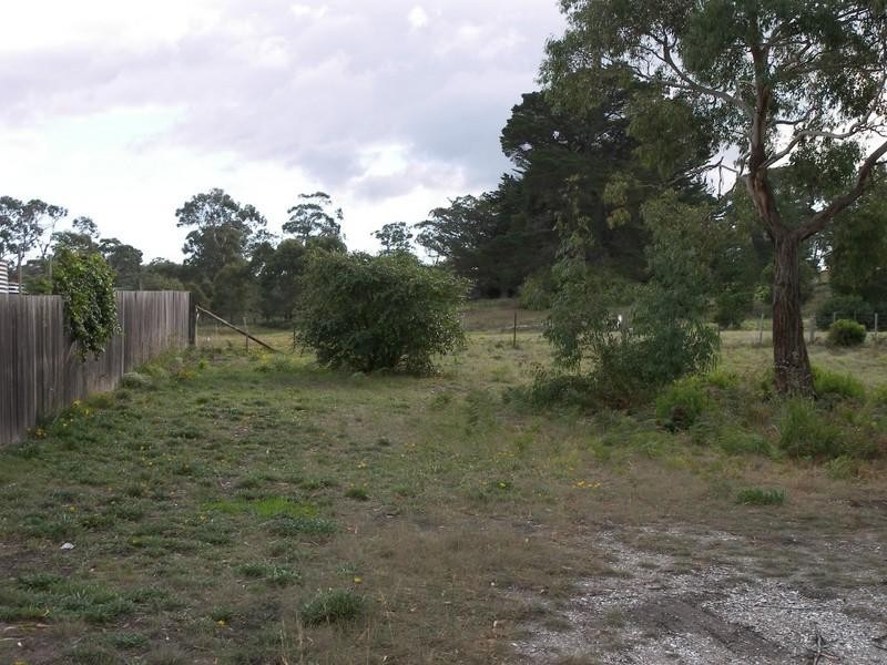 28 Erle Street, Carlton River TAS 7173