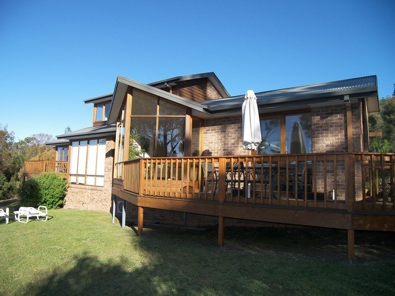 77 Coolamon Road, Taroona TAS 7053