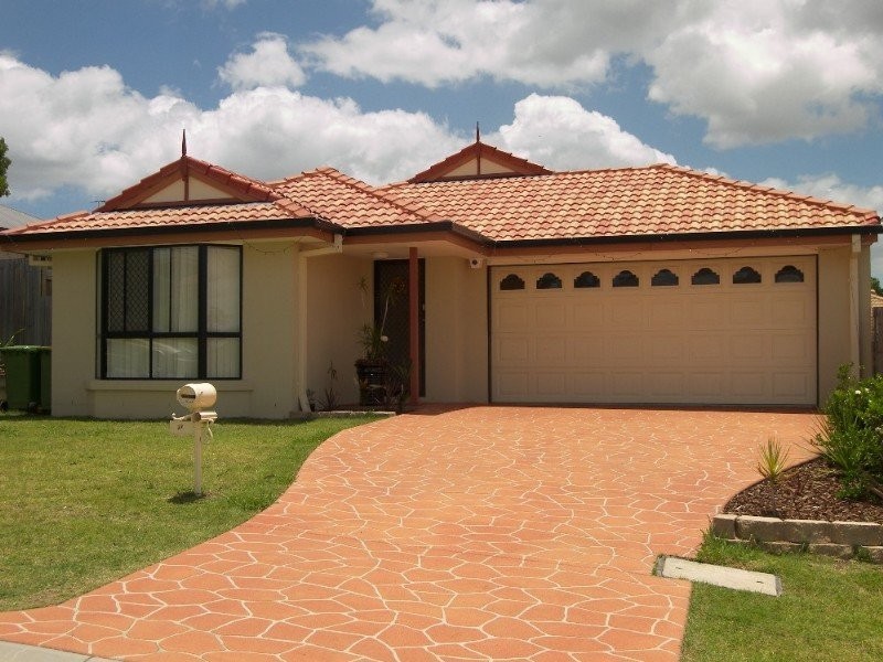 37 Lloyd Bird Crescent, Springfield Lakes QLD 4300