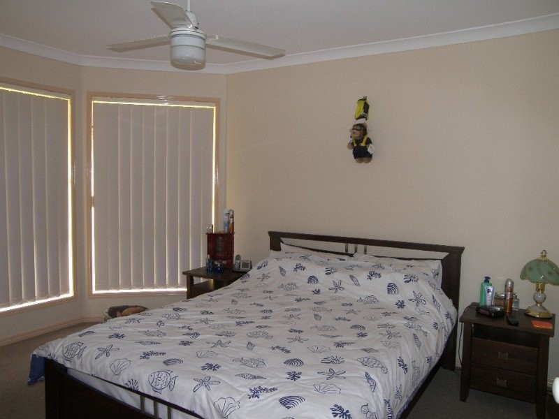 18 Aldworth Place, Springfield Lakes QLD 4300