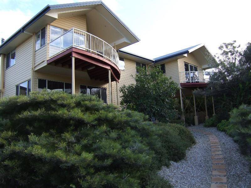 39 Lakeside Drive, Weyba Downs QLD 4562