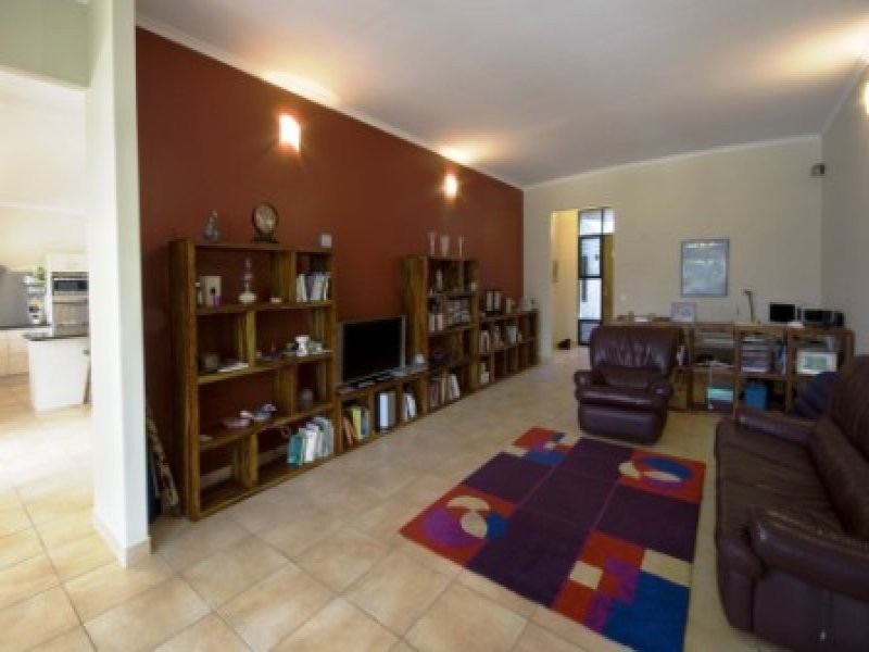 5 Lakeside Drive, Weyba Downs QLD 4562