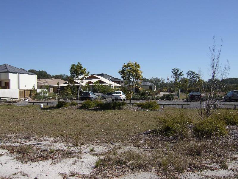 60 The Avenue, Peregian Springs QLD 4573