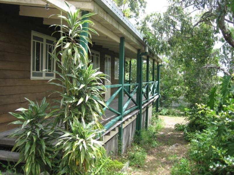 203 Edwards St, Sunshine Beach QLD 4567
