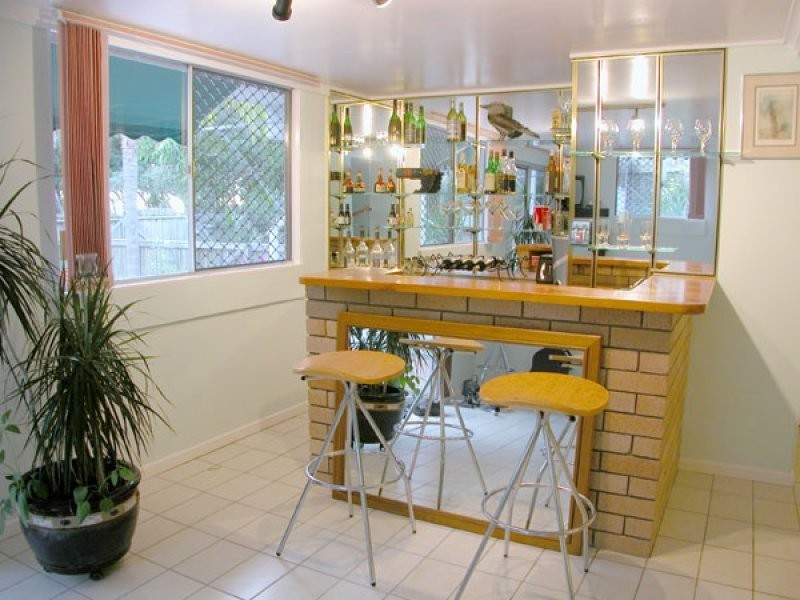 2 Jubilee Ave, Point Arkwright QLD 4573