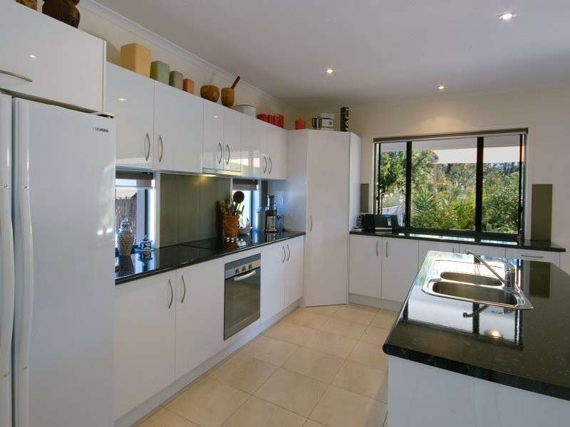 25 Riviera Crescent, Peregian Springs QLD 4573