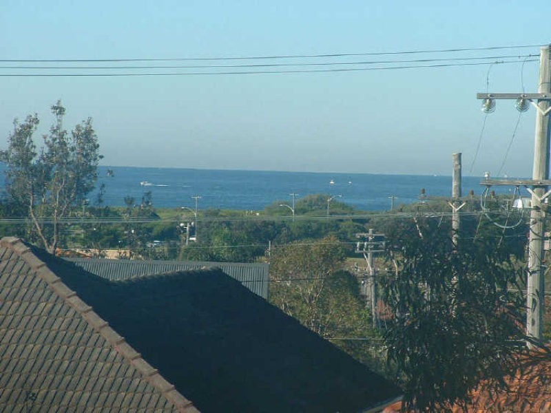 39 Bellevue Parade, North Curl Curl NSW 2099