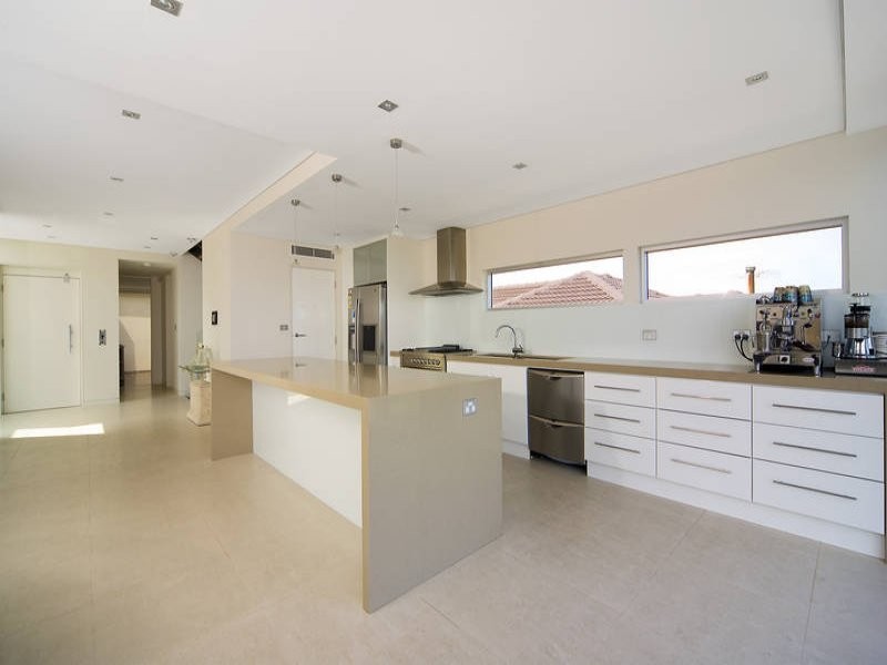 109 Headland Road, North Curl Curl NSW 2099