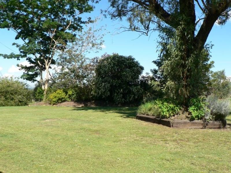 74 Barrett Road, Widgee QLD 4570