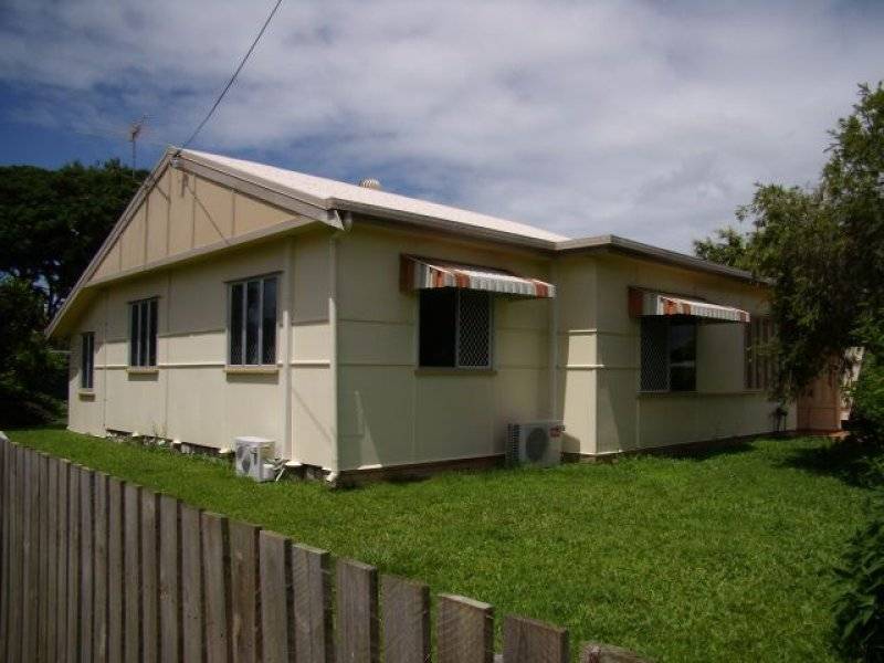 8 The Goose Walk, North Mackay QLD 4740