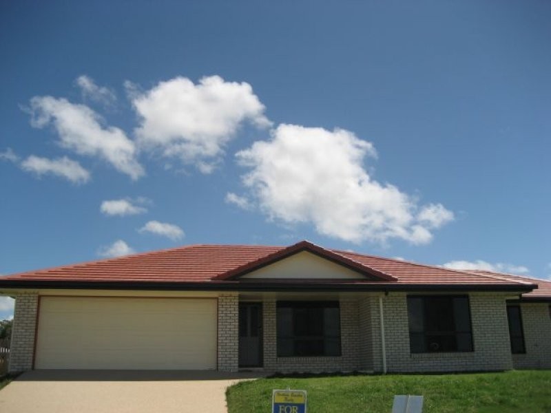 8 McAlary Drive, Eimeo QLD 4740