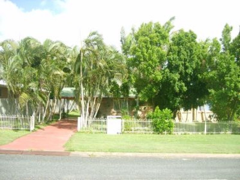 4 John Oxley Avenue, Rural View QLD 4740