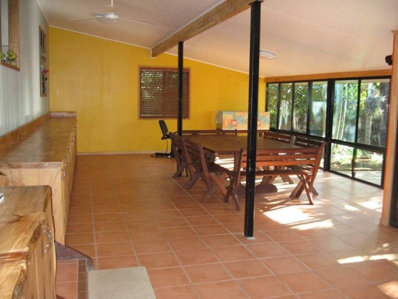 44 Davey Street, Glenella QLD 4740