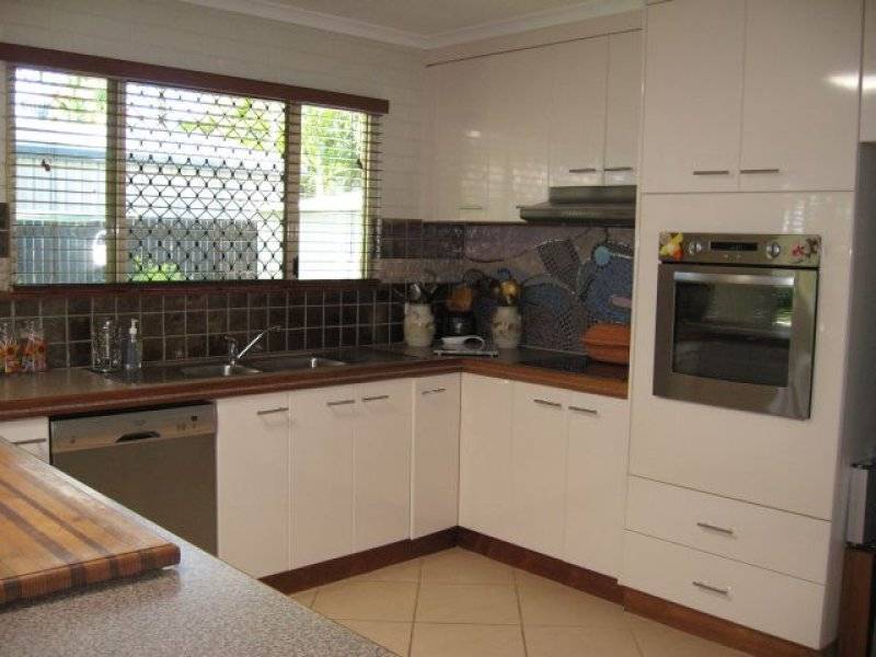 23 Border Street, Glenella QLD 4740