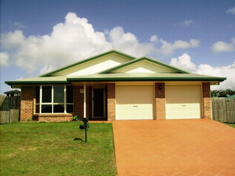 4 Collins Court, Eimeo QLD 4740