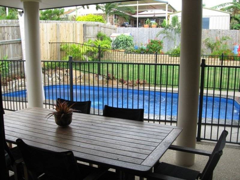 11 Spinks Court, Eimeo QLD 4740