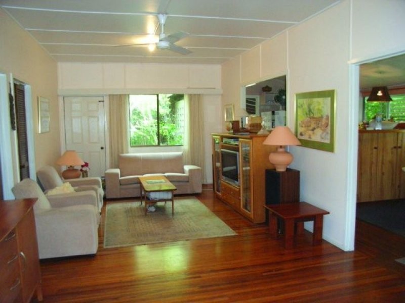 22 Beaconsfield Road, Beaconsfield QLD 4740