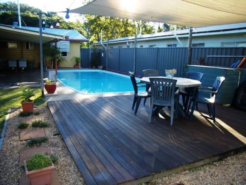 1 Hartog Street, Andergrove QLD 4740