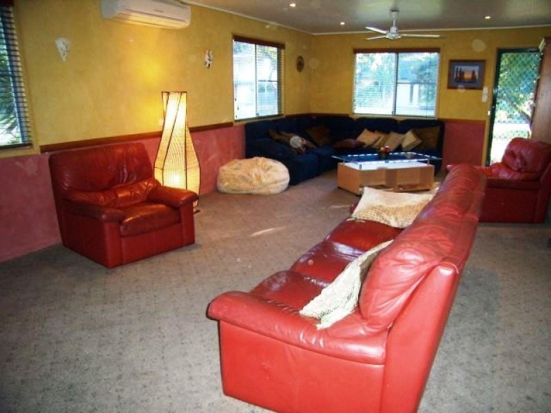 1 Hartog Street, Andergrove QLD 4740