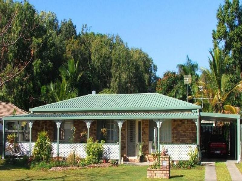 32 Broomdykes Drive, Beaconsfield QLD 4740