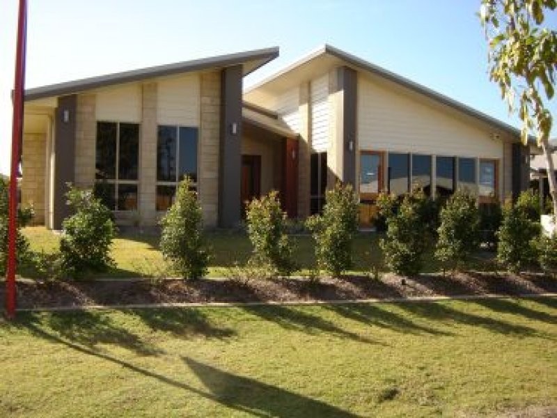 14 Kensington Court, Glenella QLD 4740