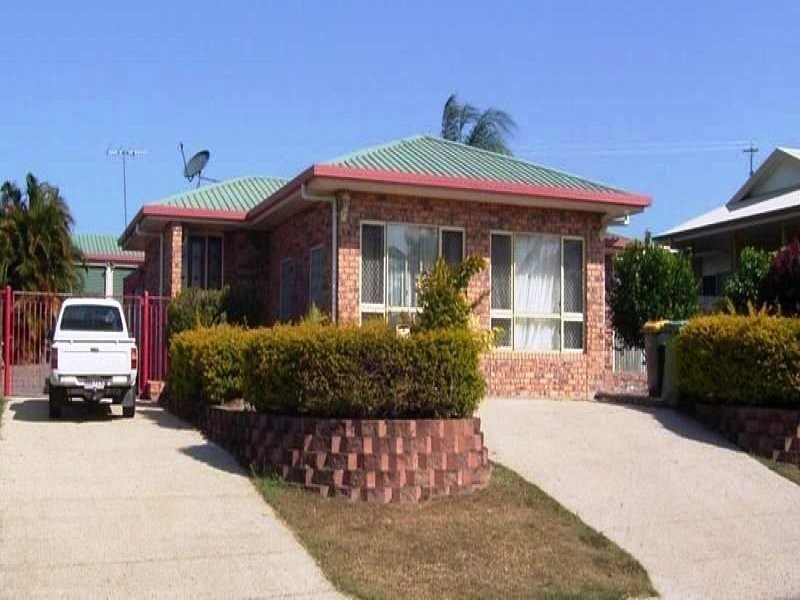 21 Kristy Crescent, Eimeo QLD 4740