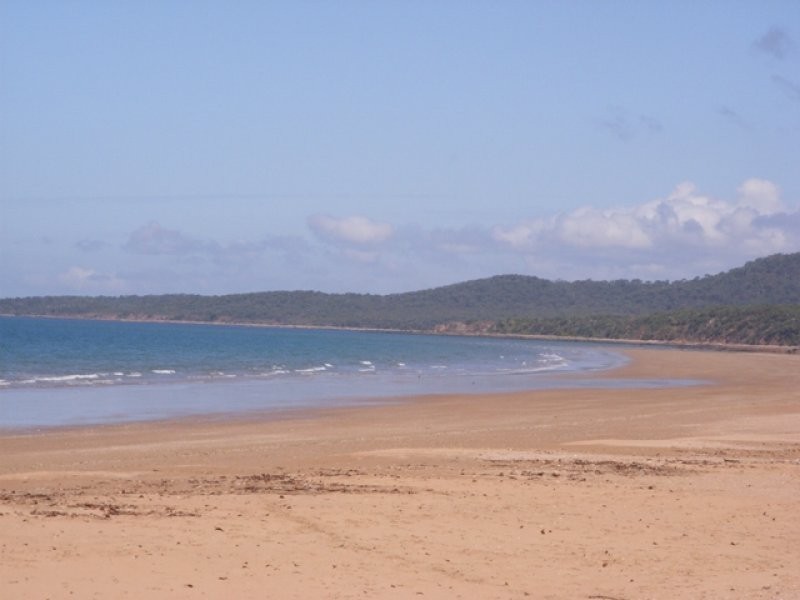 8 Castaway Close, Hay Point QLD 4740