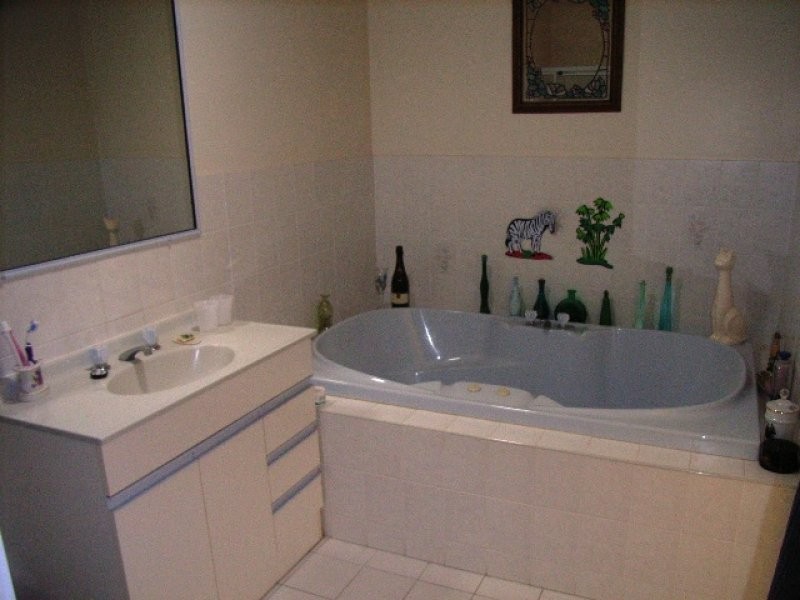 27 Blue Beach Boulevard, Mackay QLD 4740
