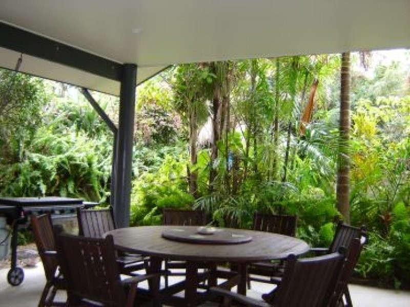 24 Admiral Drive, Dolphin Heads QLD 4740