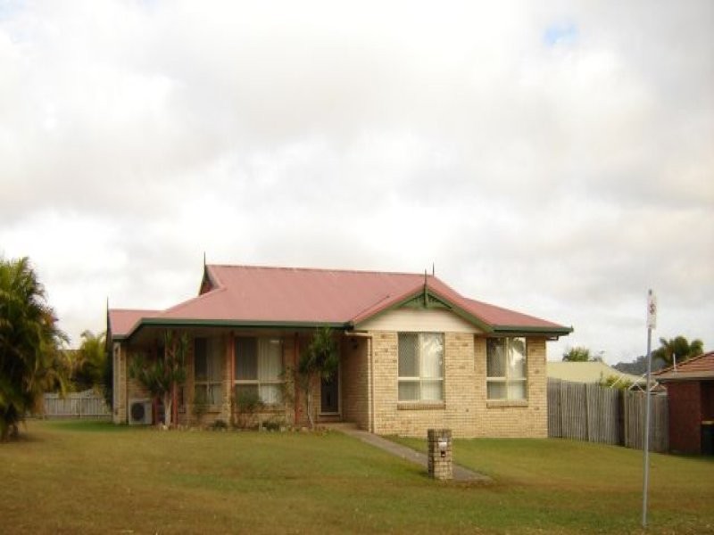 31 Pioneer Street, Glenella QLD 4740
