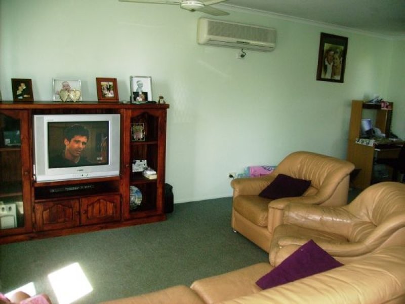 6 Danelles Way, Eimeo QLD 4740