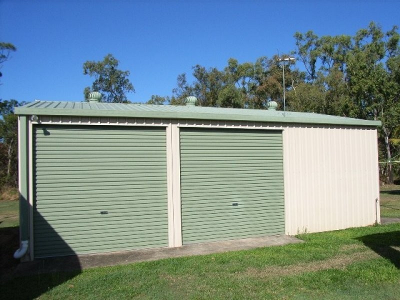 9 Johnson Avenue, Seaforth QLD 4741