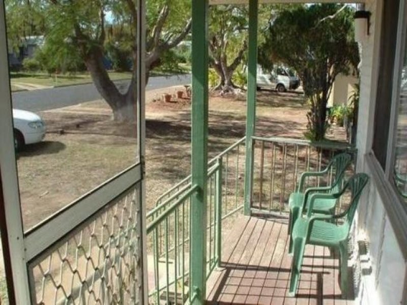 10 CONNOR DRIVE, Moranbah QLD 4744