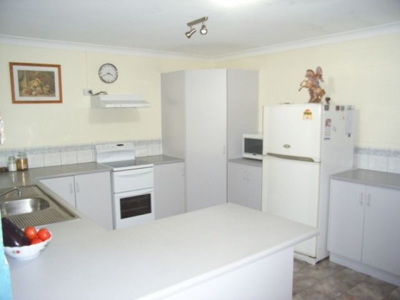 12 Trigla Court, Andergrove QLD 4740