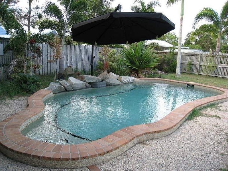 8 Hayman Court, Bucasia QLD 4750