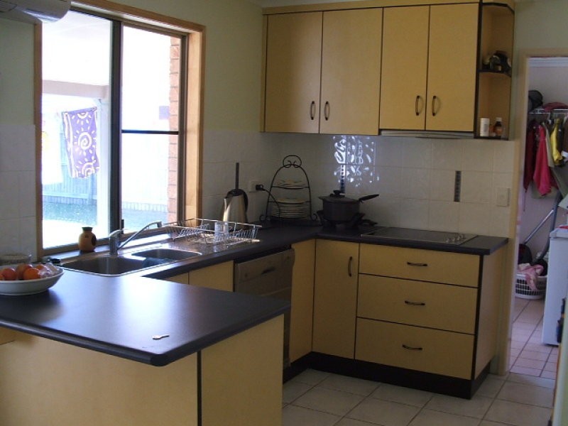 8 Hayman Court, Bucasia QLD 4750