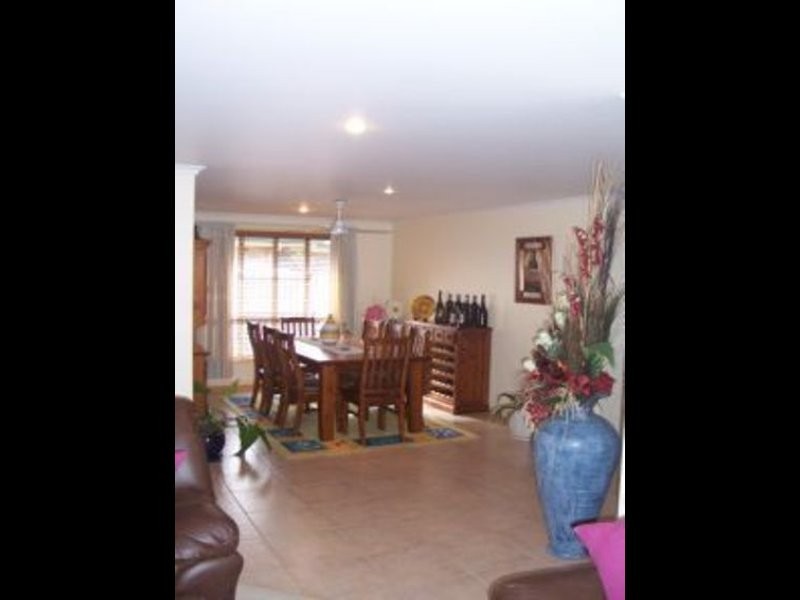 14 TOORAK STREET, Glenella QLD 4740