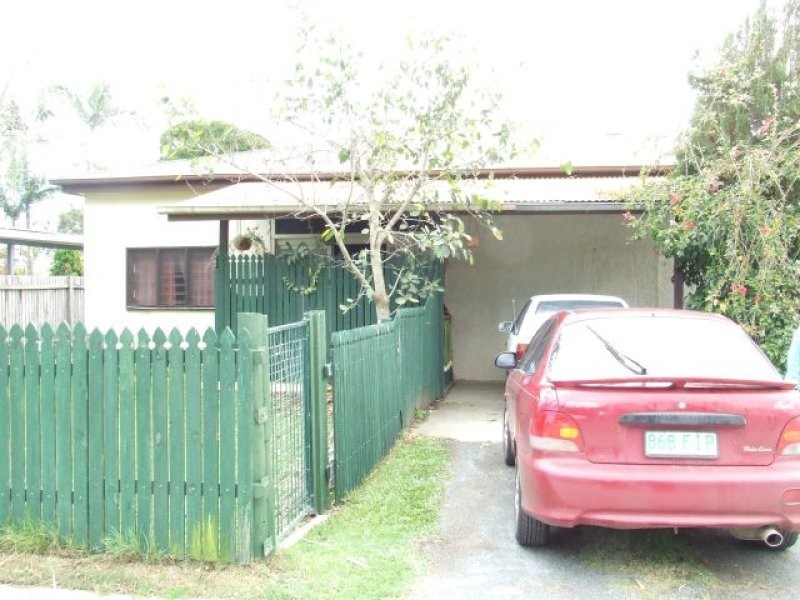 140 McIntyre Street, Calen QLD 4798