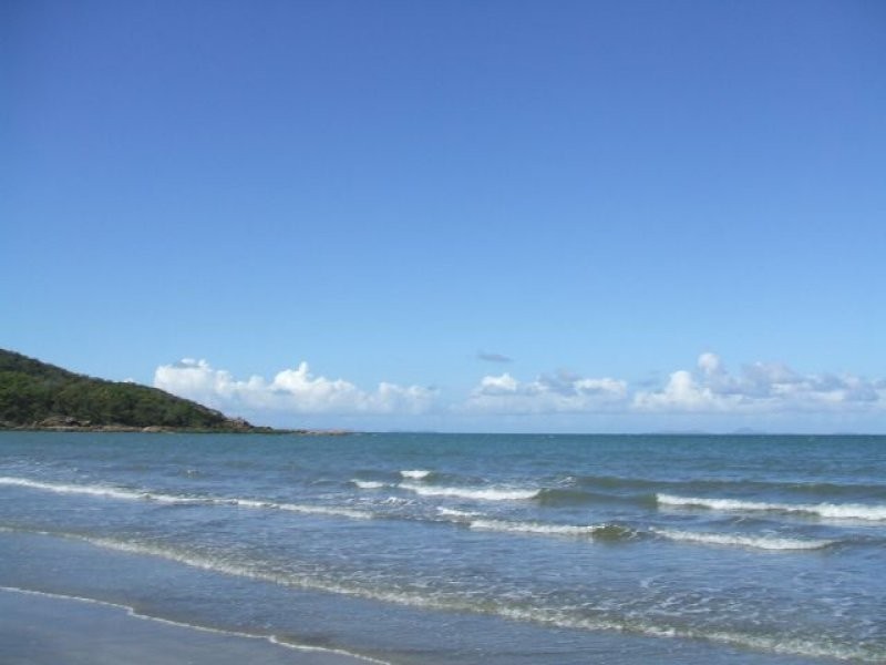 5 Buoro Street, Ball Bay QLD 4741