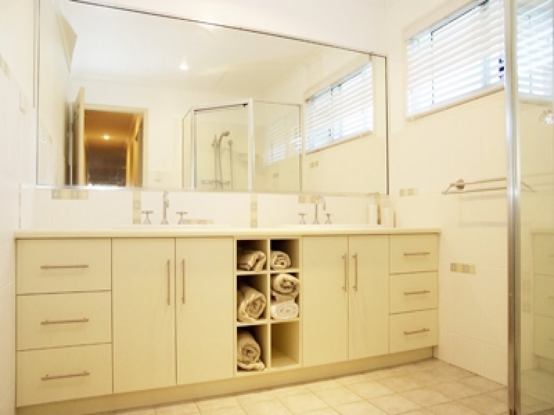 32 Admiral Drive, Dolphin Heads QLD 4740