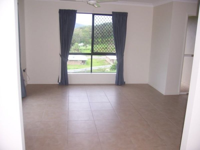 34 Jackson Street, Sarina QLD 4737