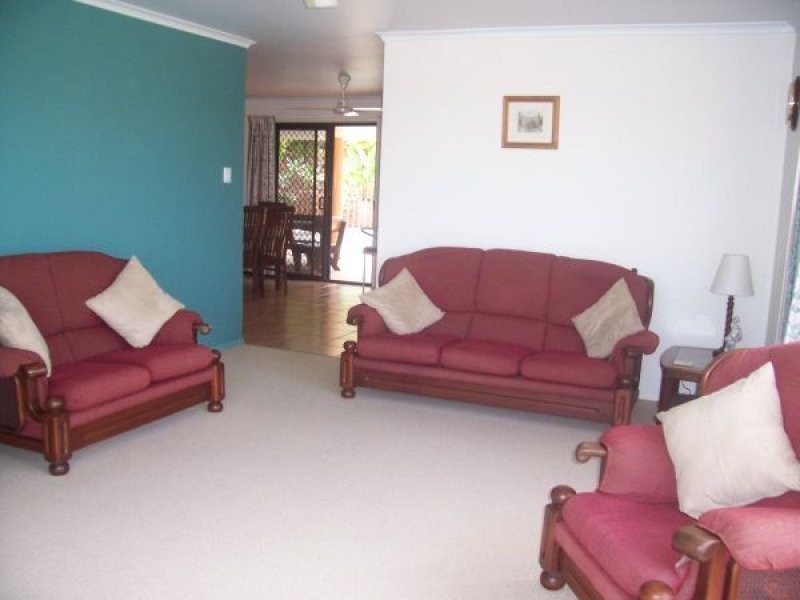 6 Talara Court, Rural View QLD 4740