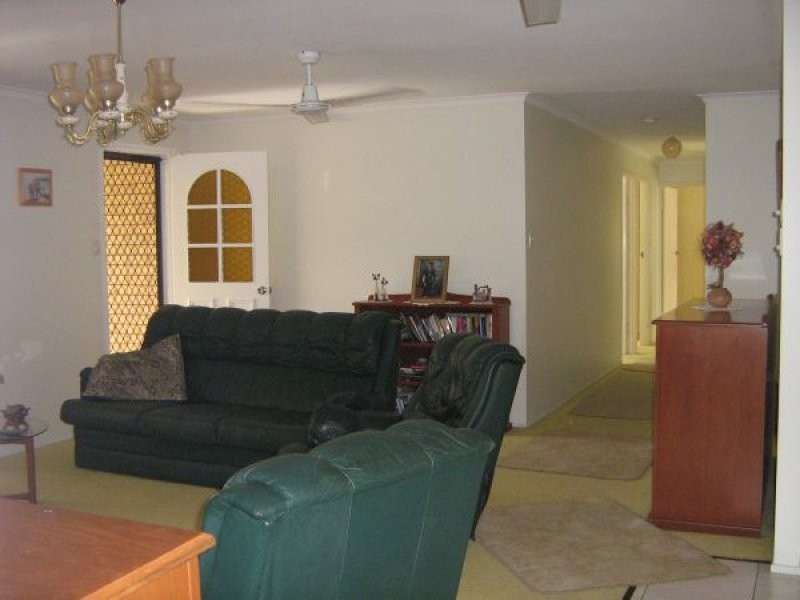 11 Raymond Croker Ave, Mount Pleasant QLD 4740